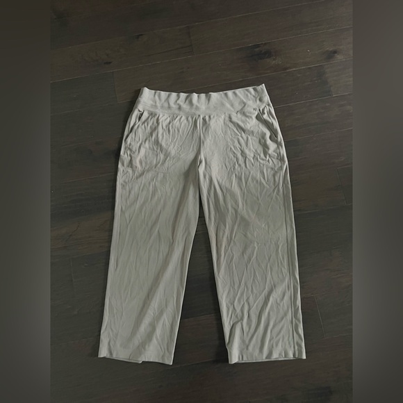 Athleta Venice Wide Leg Pants - Picture 6 of 6